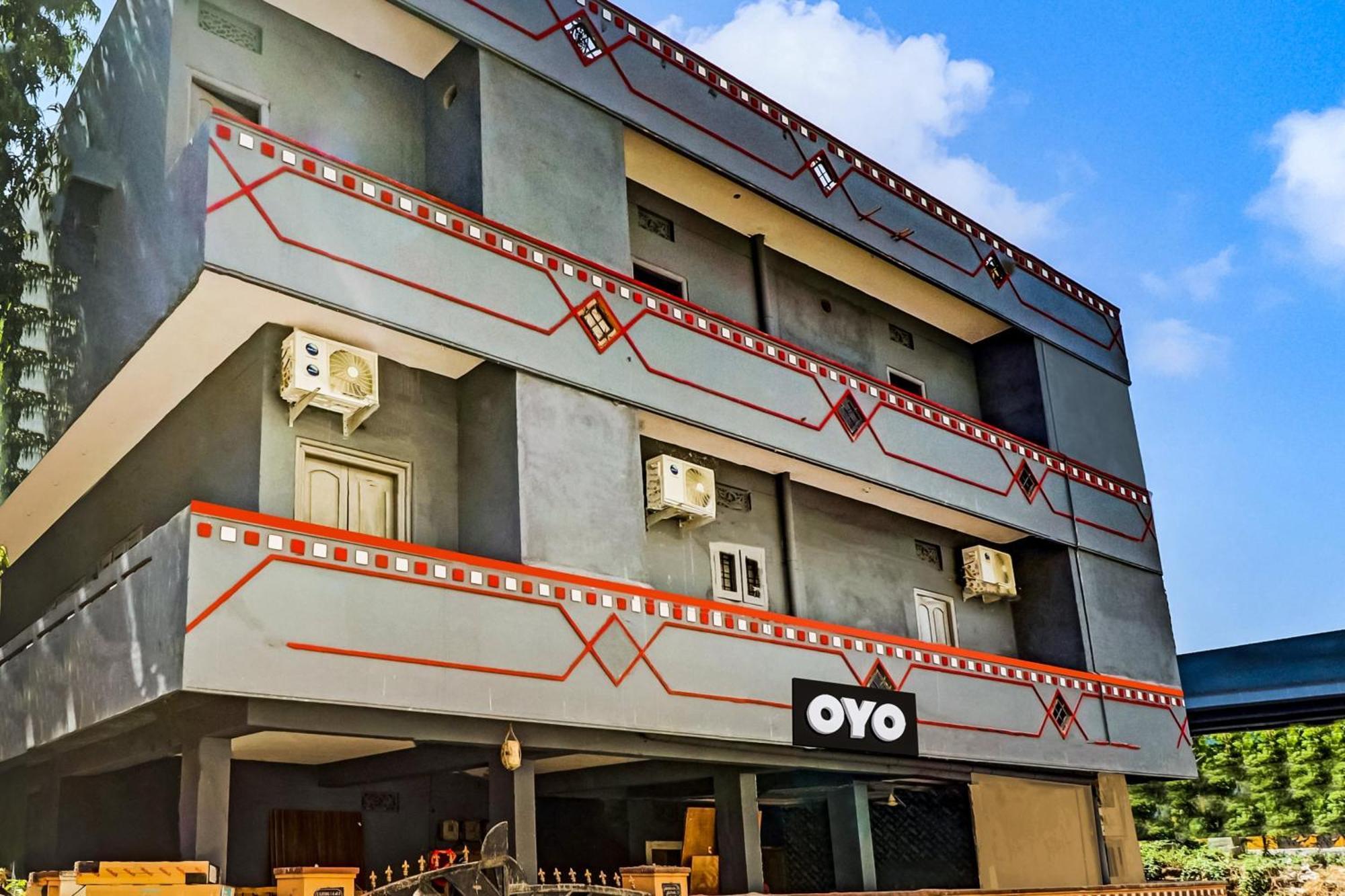 Hotel O Lavish Stay Sururnagar ภายนอก รูปภาพ